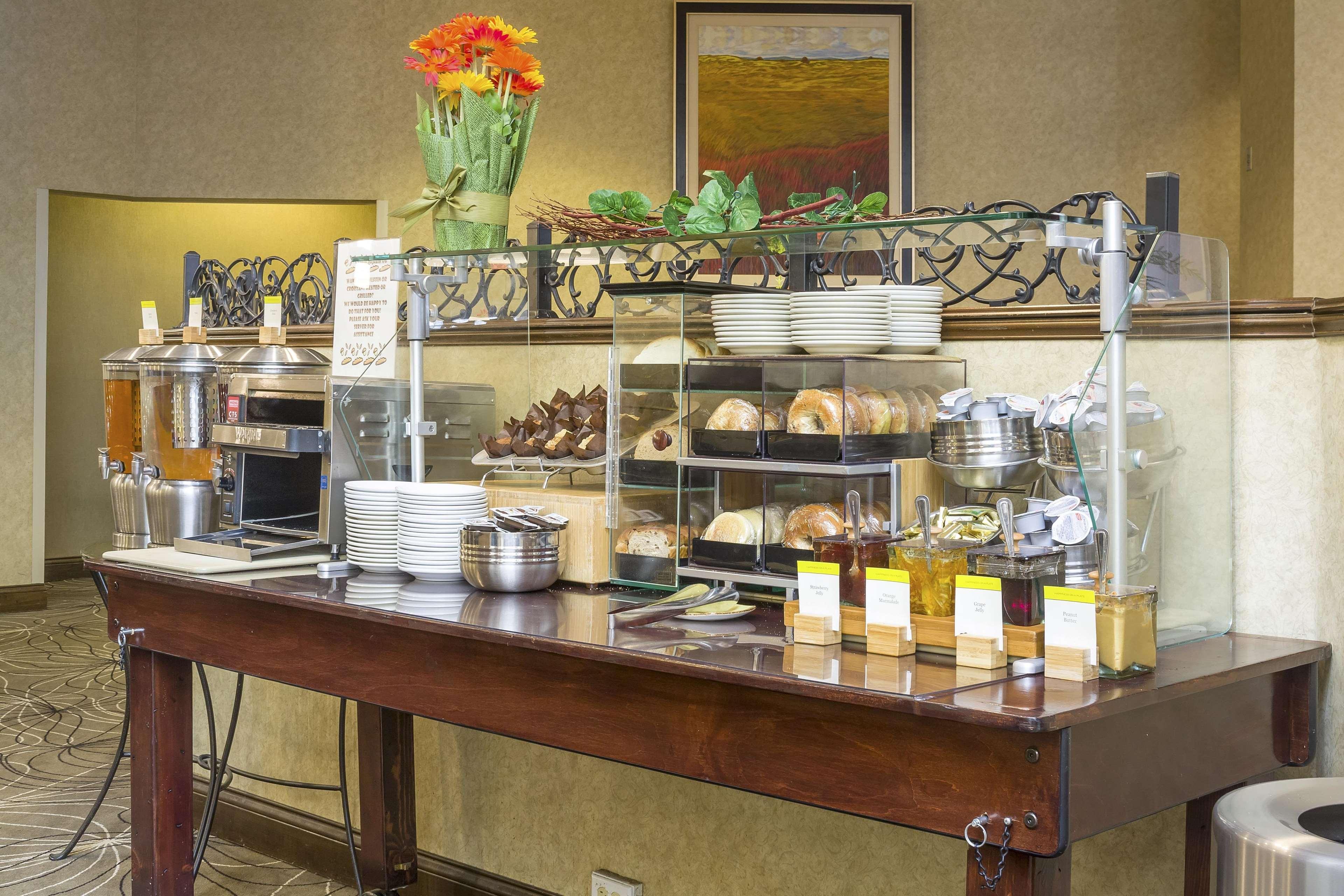 Envision Hotel & Conference Center Mansfield-Foxboro Bagian luar foto