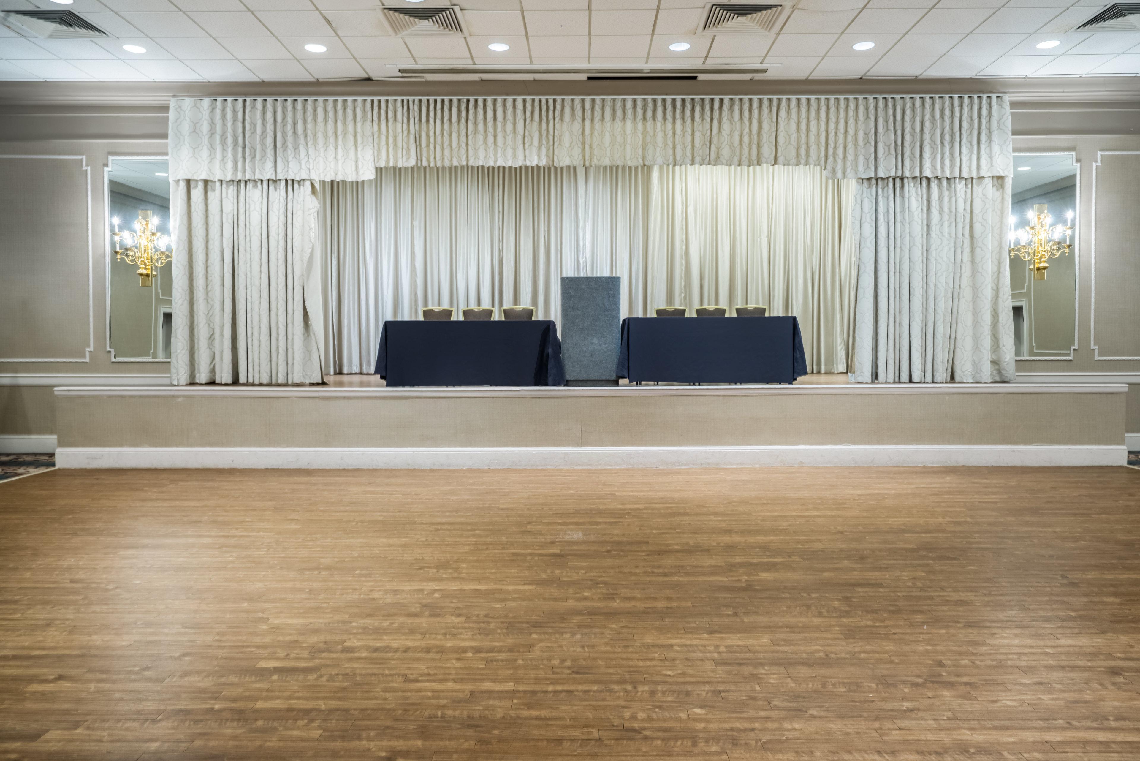 Envision Hotel & Conference Center Mansfield-Foxboro Bagian luar foto