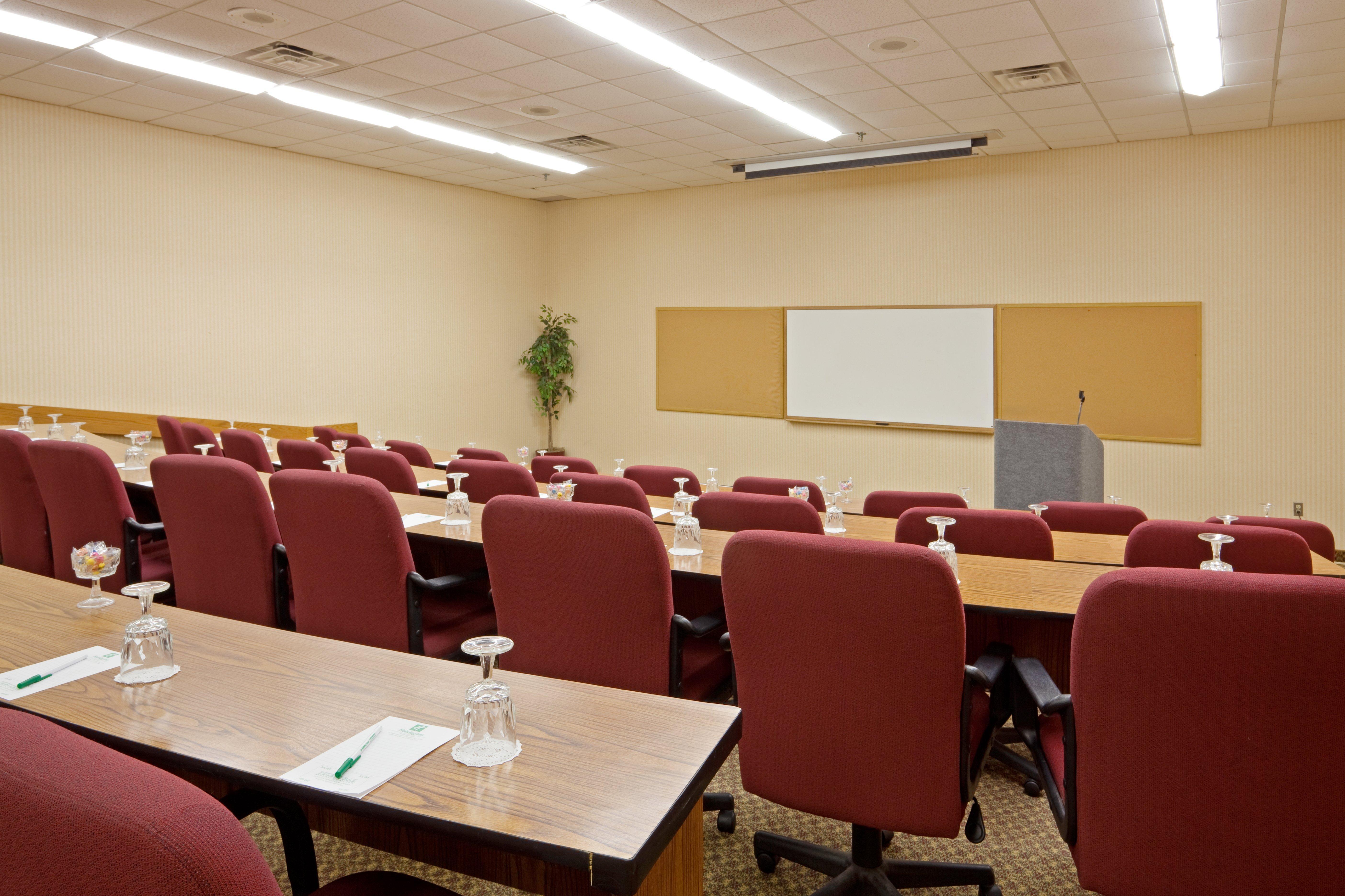 Envision Hotel & Conference Center Mansfield-Foxboro Bagian luar foto